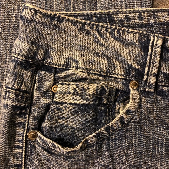 Light-wash Skinny Jeans 15/16 - Picture 4 of 5